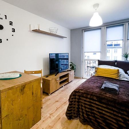 מילץ' Apartament W Sercu Mielca Netflix מראה חיצוני תמונה