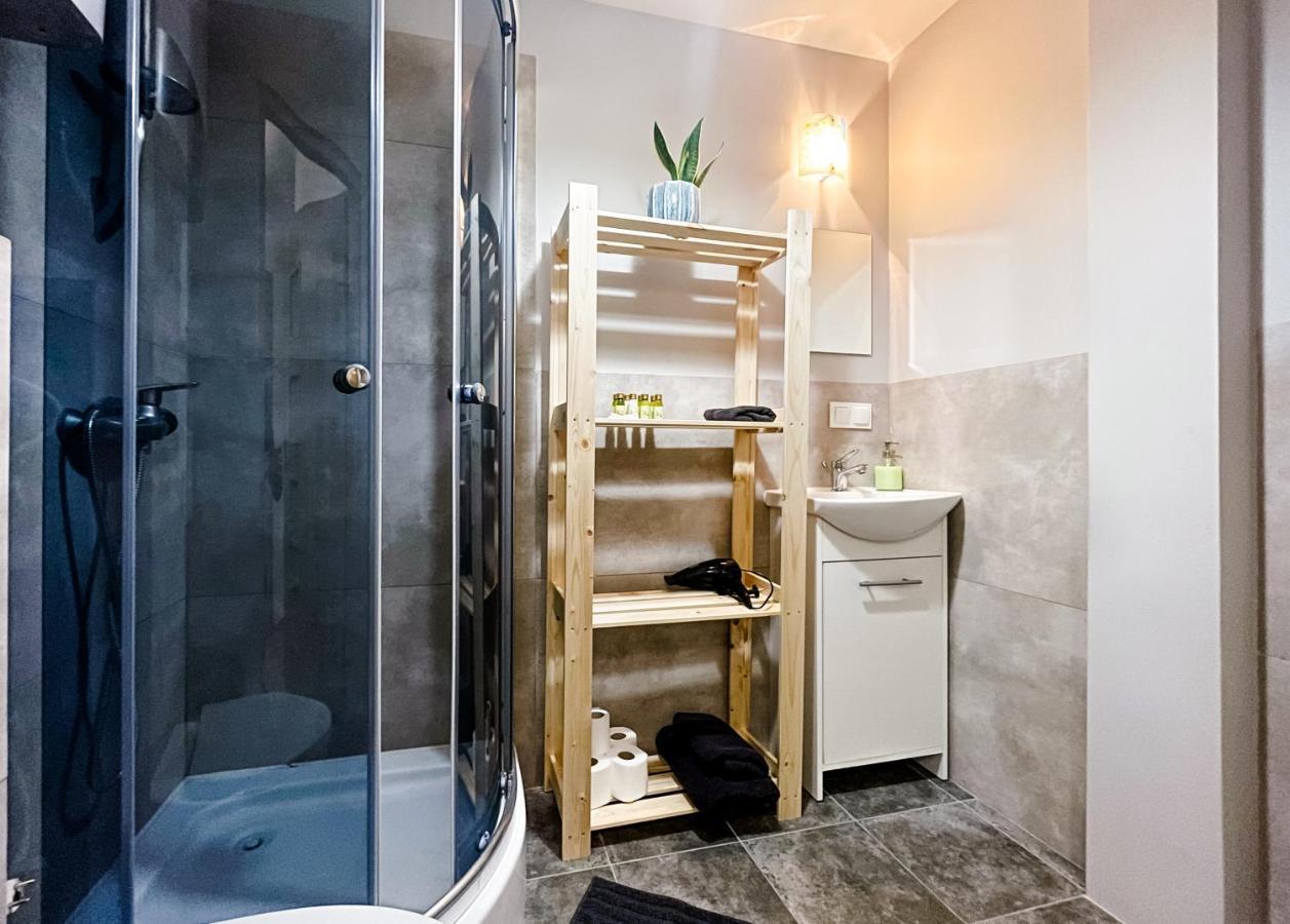 מילץ' Apartament W Sercu Mielca Netflix מראה חיצוני תמונה
